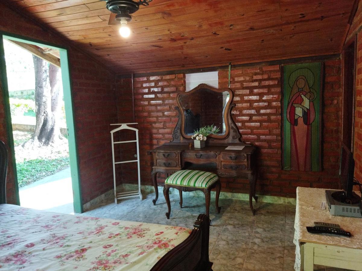 Hostel Das Estrelas Areal المظهر الخارجي الصورة