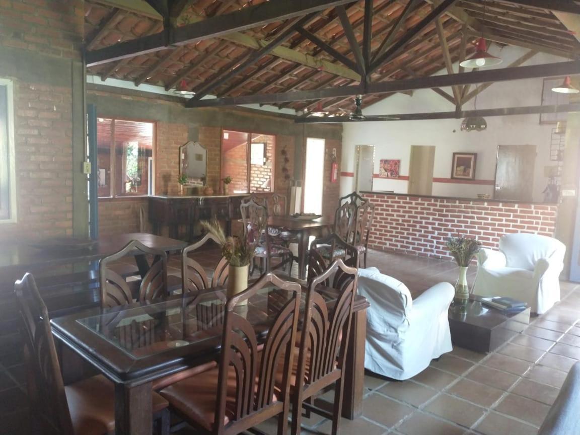 Hostel Das Estrelas Areal المظهر الخارجي الصورة