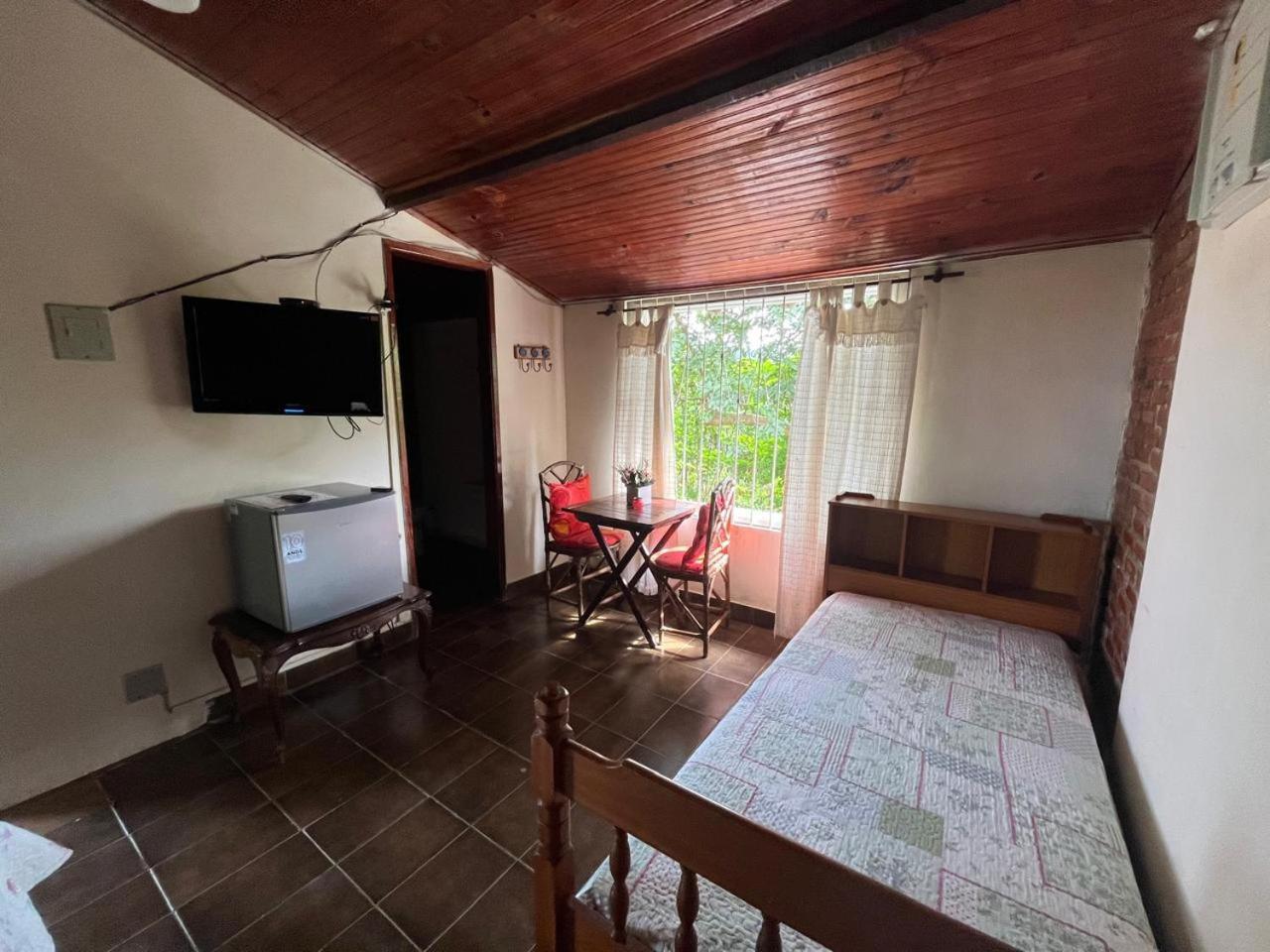 Hostel Das Estrelas Areal المظهر الخارجي الصورة