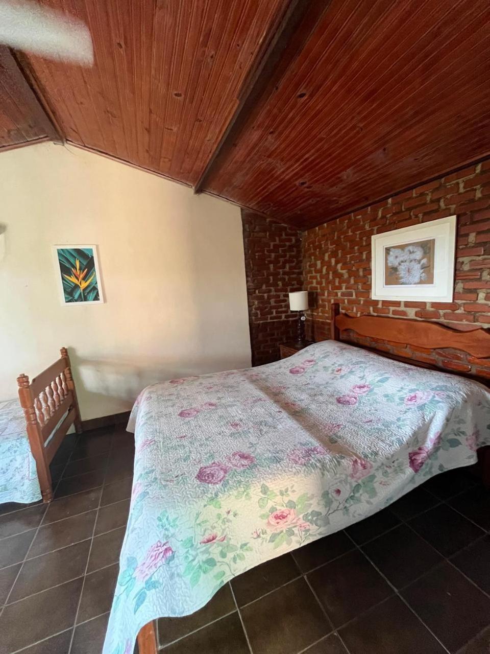 Hostel Das Estrelas Areal المظهر الخارجي الصورة